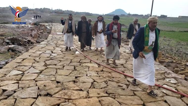 المحويت.. تفقد سير تنفيذ مبادرتين لرصف الطرق بعزلة الضلاع الأعلى في شبام كوكبان