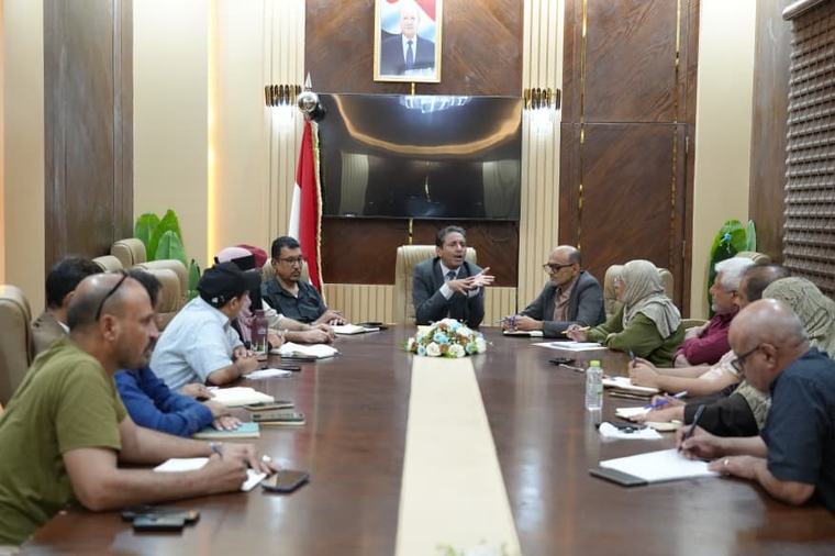 عدن.. لجنة الطوارئ الفنية بوزارة الصحة تناقش رفع الجاهزية الصحية وتعزيز مخزون الدم